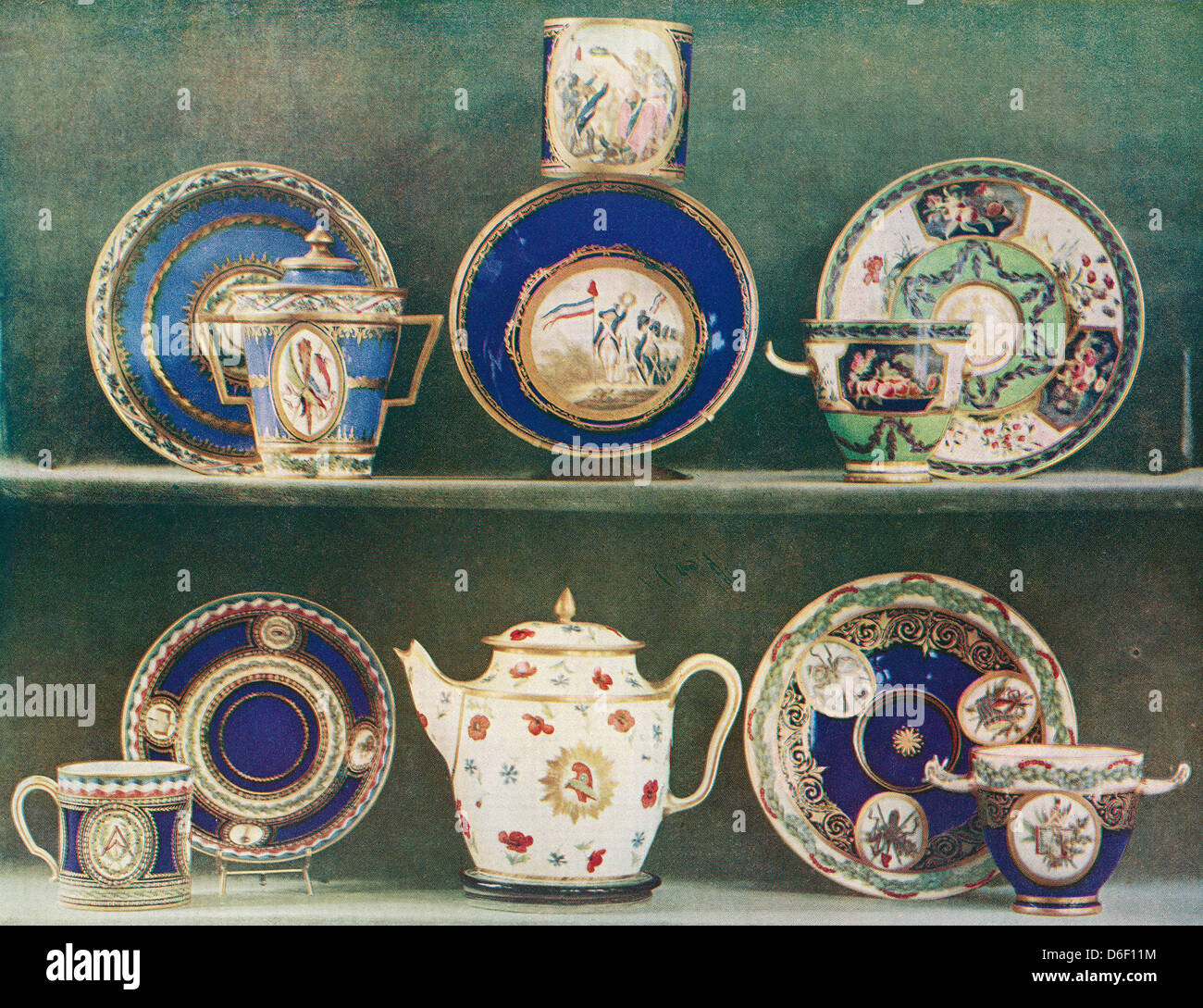 Porcelaines de Sèvres décorée avec des emblèmes de la Révolution française. Banque D'Images
