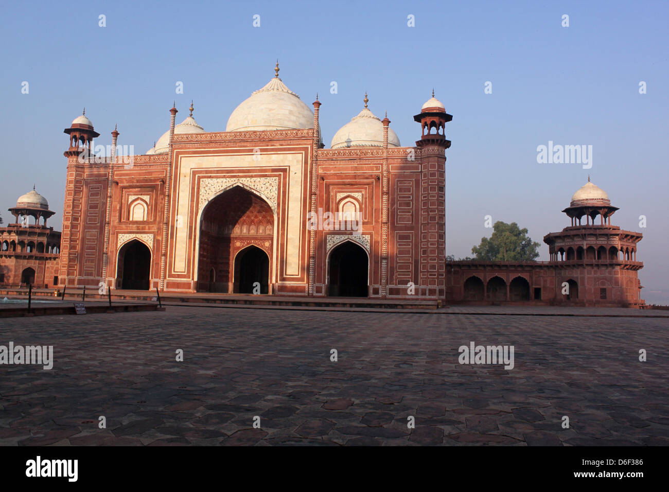 Mosquée Taj Mahal, site du patrimoine mondial de l'Agra, Uttar Pradesh, Inde Banque D'Images