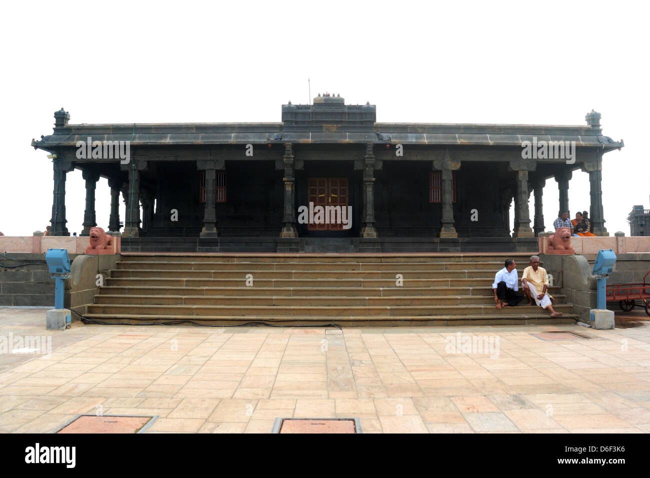 Kumari Amman Temple à Vivekananda Memorial Rock, Kanyakumari, Tamil Nadu, Inde Banque D'Images