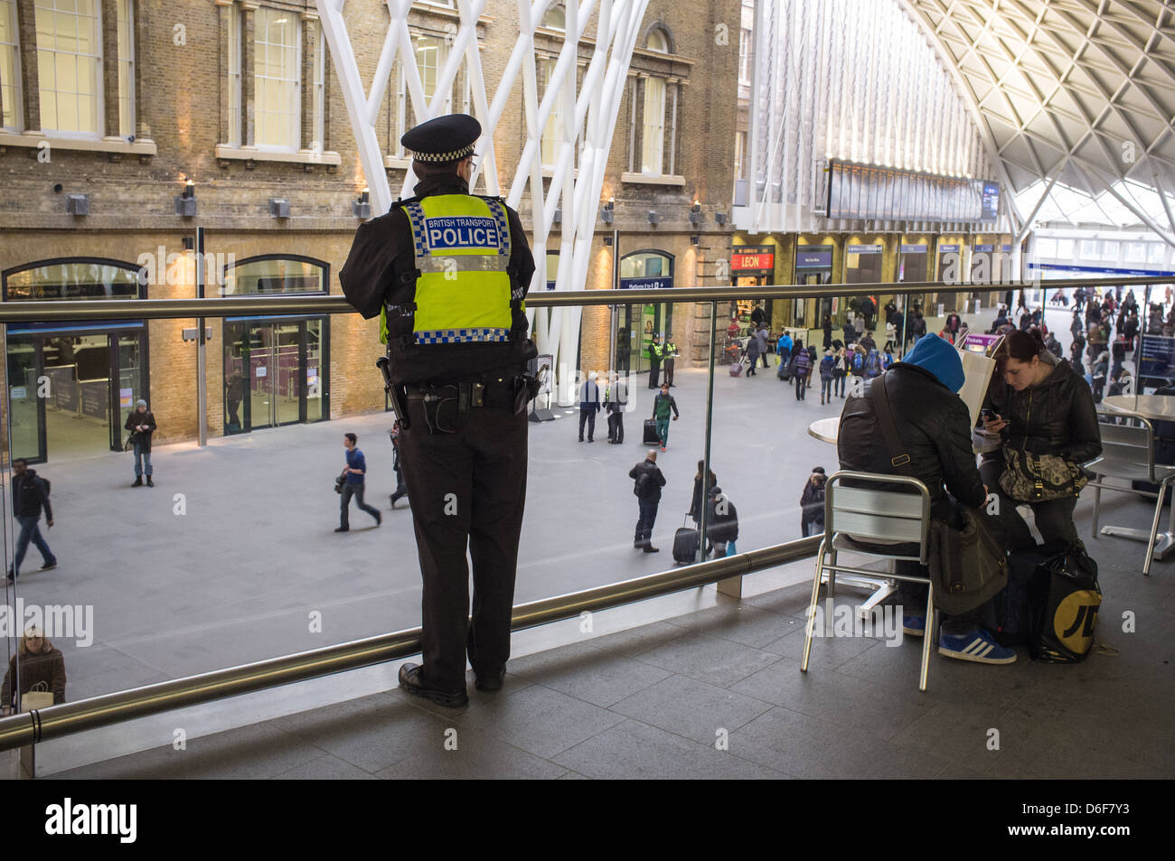 Vue générale Photo de la gare de Kings Cross à Londres, Royaume-Uni Banque D'Images