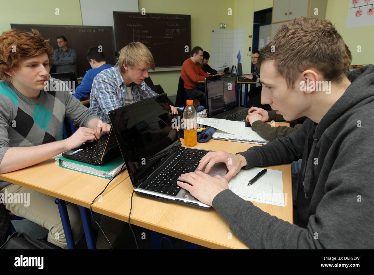 Flensburg, Allemagne, la formation d'un navire assistant à l'École technique Eckenerstraße Banque D'Images