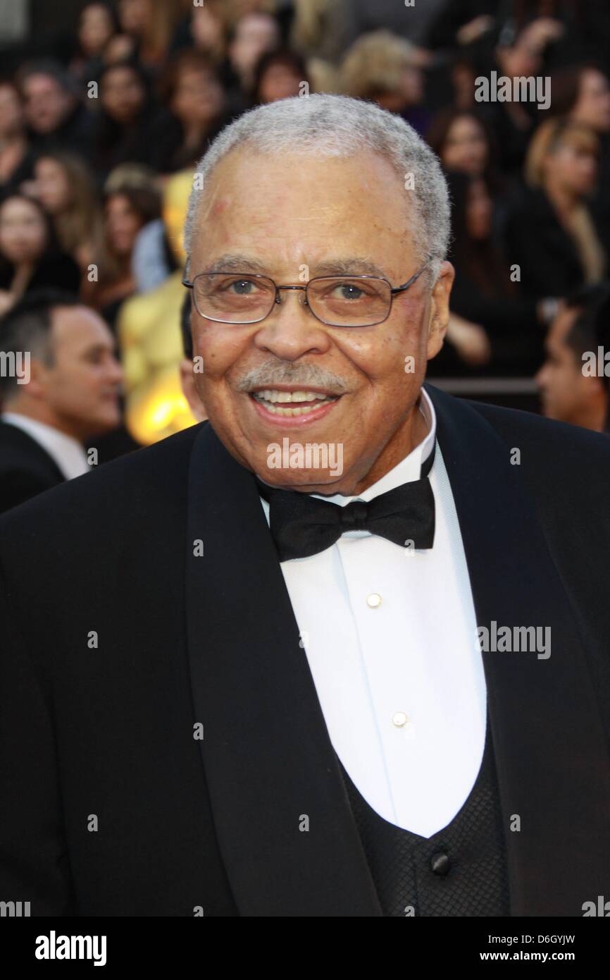 L'acteur américain James Earl Jones arrive au 84e congrès annuel de l'Academy Awards aka Oscars chez Kodak Theatre de Los Angeles, USA, le 26 février 2012. Photo : Hubert Boesl Banque D'Images