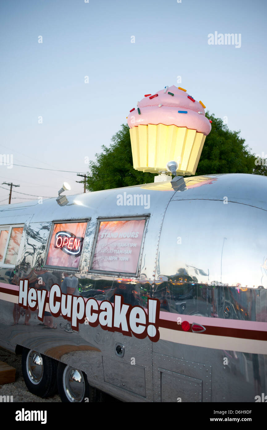 USA Texas TX Austin Capitale South Congress Avenue Ave - food Cupcake dessert hé small business Banque D'Images