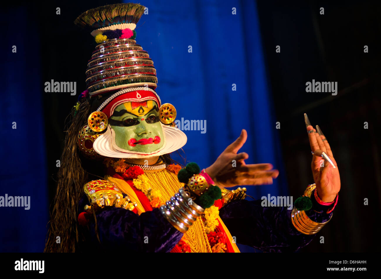 Kathakali est l'une des principales formes de danse classique indienne. Banque D'Images