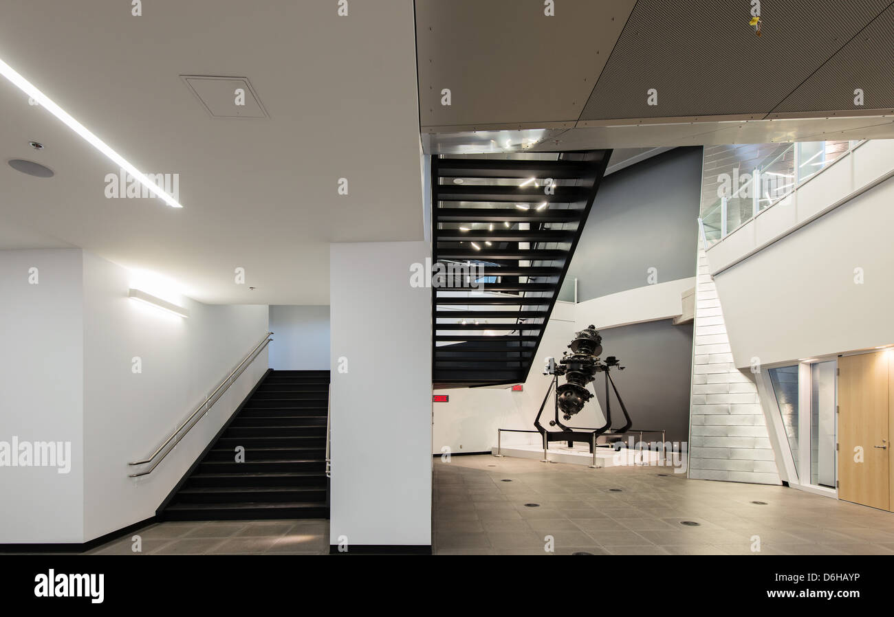 Planétarium de Montréal, le parc olympique, complexe par les architectes Cardin Ramirez Julien et d'Aedifica, Canada Banque D'Images