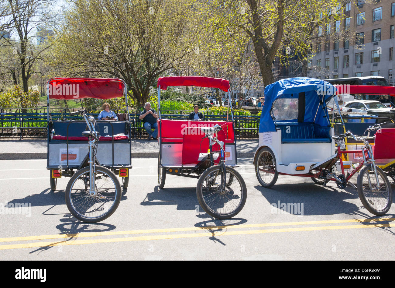 Pedicab dans Central Park à New York City Banque D'Images