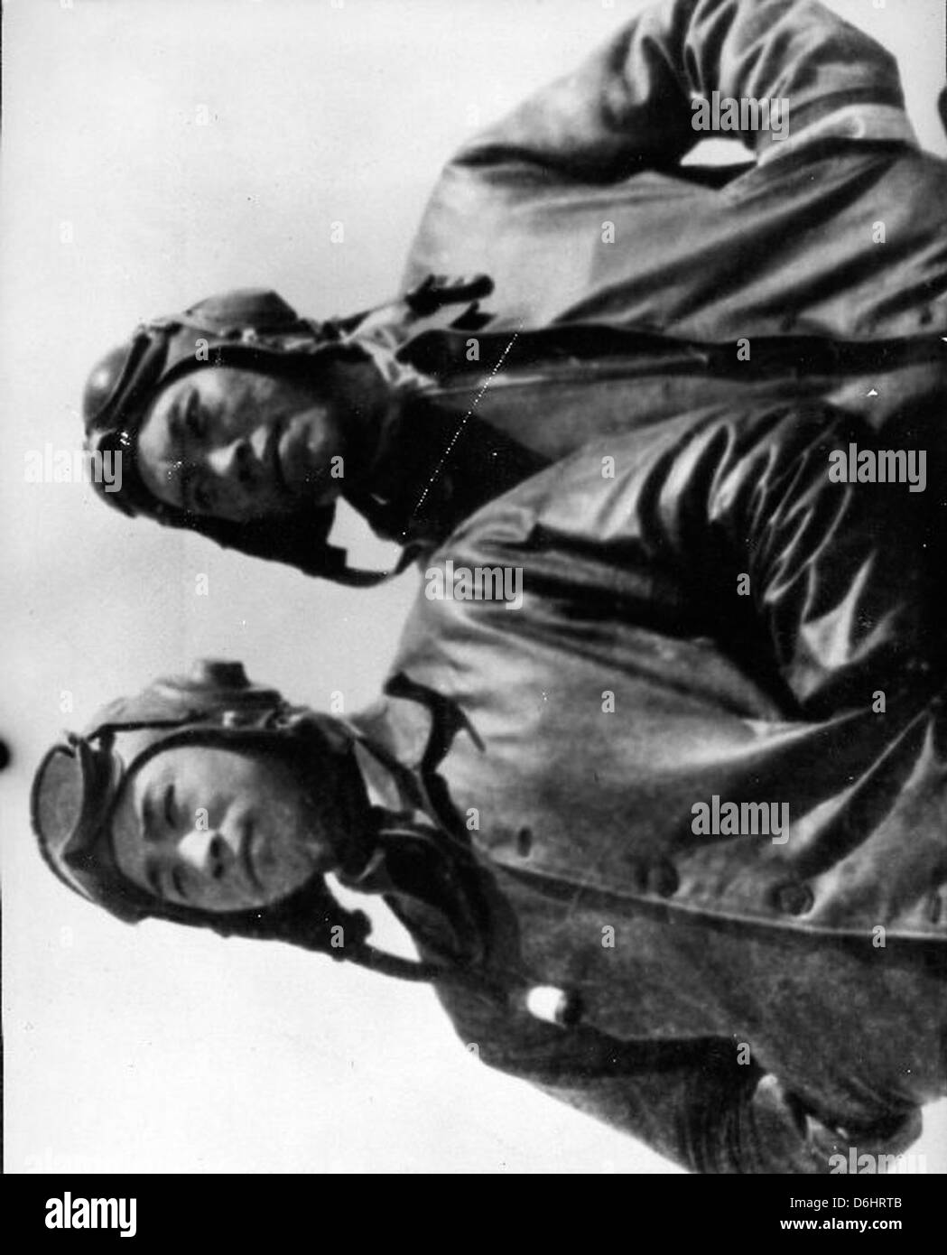 Harold Fischer était un pilote de l'armée de l'air américaine pendant la guerre de Corée, connu pour son rôle d'as de 'Paper Tiger'. Fischer a remporté des victoires aériennes notables pendant le conflit, contribuant de manière significative à la supériorité aérienne des États-Unis dans la région. Banque D'Images