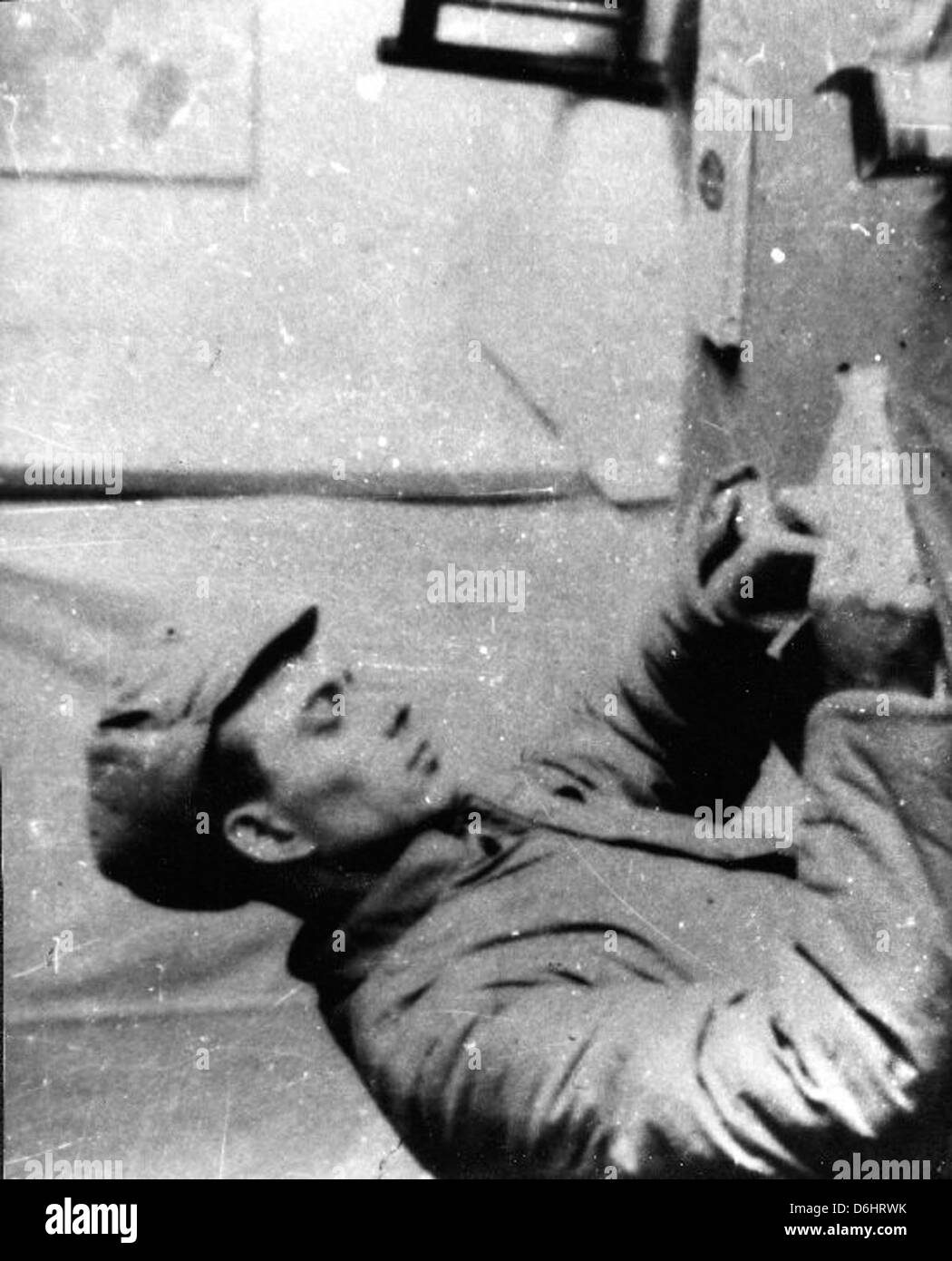 Harold Fischer, un as de la guerre de Corée, faisait partie de l'escadron 'Paper Tiger'. Ses missions de combat aérien ont contribué de manière significative aux forces américaines pendant la guerre de Corée, faisant de lui une figure importante de l'histoire de l'aviation militaire. Banque D'Images