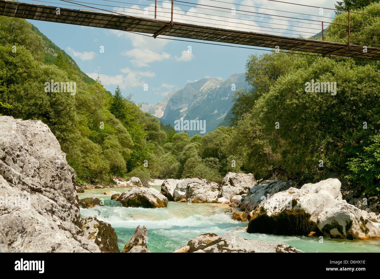 La rivière Soca Rapids près de Bovec, Slovénie Banque D'Images