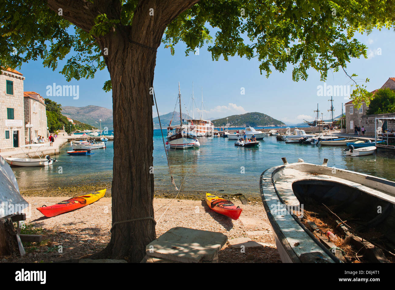 Port de l'île de Sipan (Sipano), les îles Élaphites (Elaphites), côte dalmate, en Croatie, en Europe Banque D'Images