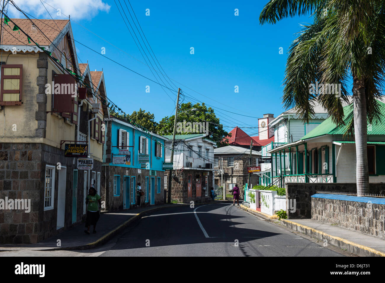 Le centre-ville de Charlestown, capitale de l'île de Nevis, Saint Kitts et Nevis, Iles sous le vent, Antilles, Caraïbes, Amérique Centrale Banque D'Images