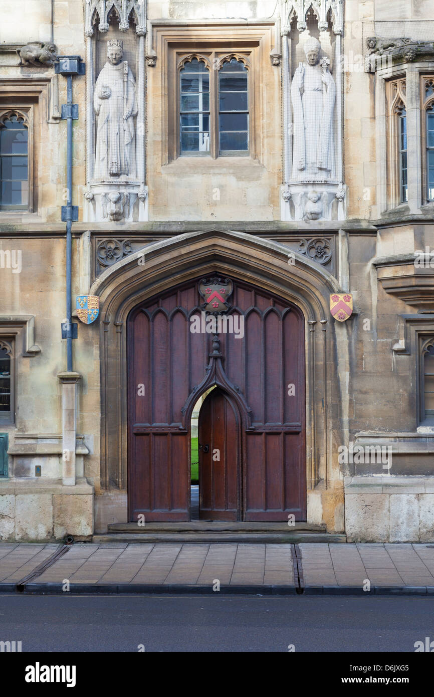 Entrée de l'All Souls College, Oxford, Oxfordshire, Angleterre, Royaume-Uni, Europe Banque D'Images