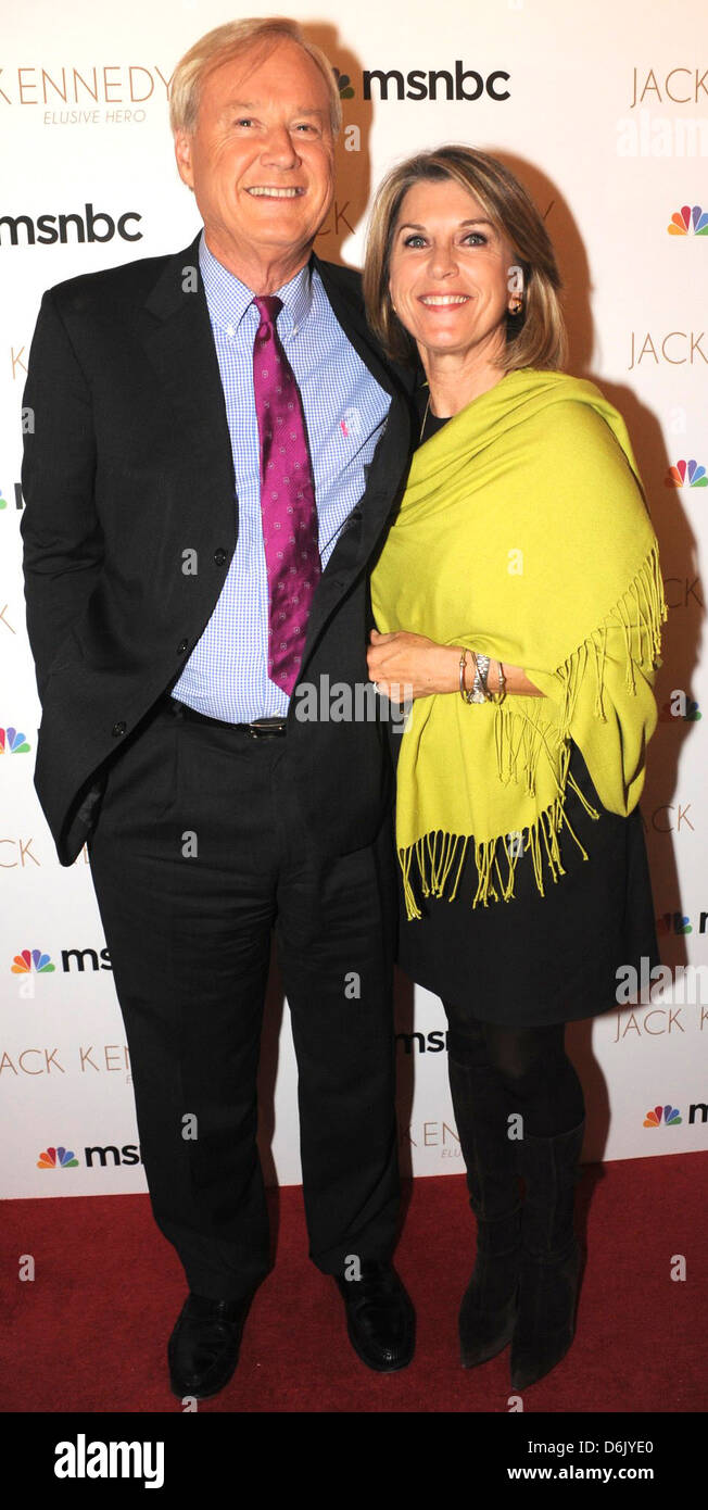Chris Matthews, Kathleen Matthews Chris Matthews de MSNBC's 'hôte'  intransigeante assiste à la fête de lancement de son nouveau livre 'Jack  Kennedy : elusive Hero', tenue à l'hôtel Gramercy Park Hotel New