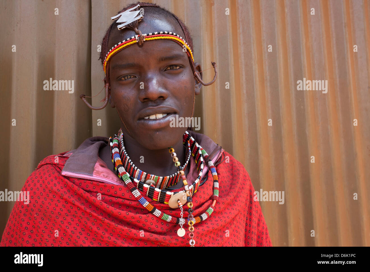 Homme massaï au Fonds d'indemnisation du prédateur, le jour de la paye du Ranch de groupe Amboseli-Tsavo Mbirikani, eco-système, Kenya, Afrique de l'Est Banque D'Images