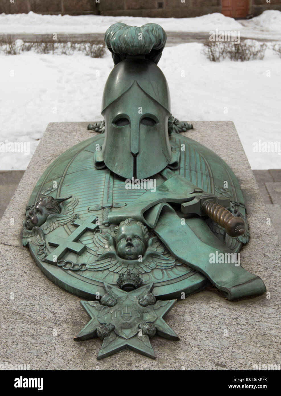 Le tombeau du maréchal comte Augustin Ehrensvärd, le concepteur et constructeur de la forteresse maritime de Suomenlinna. Banque D'Images