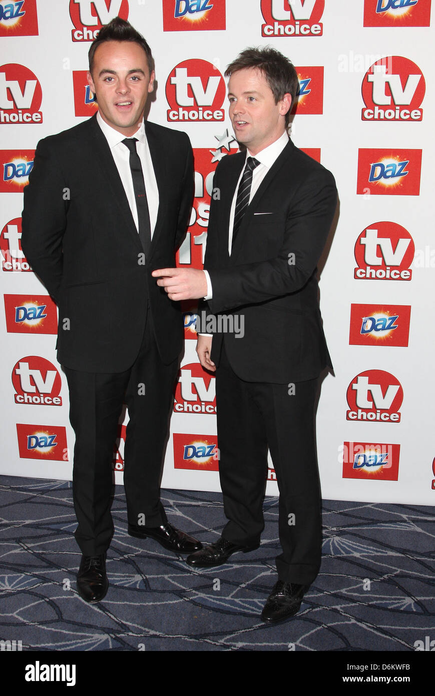 Ant et Dec aka Anthony McPartlin et Declan Donnelly TVChoice Awards 2011 tenue à l'hôtel Savoy de Londres, Angleterre - 13.09.11 Banque D'Images