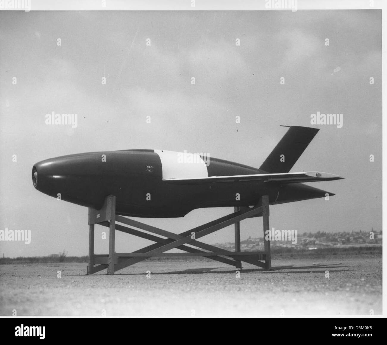 Le Ryan Firebee, développé dans les années 1950, était un UAV (Unmanned Aerial Vehicle) utilisé pour la pratique et la reconnaissance de cibles. Il a été conçu par Ryan Aeronautical et a joué un rôle crucial dans le développement de la technologie de vol sans pilote. Le Firebee est maintenant conservé au San Diego Air and Space Museum. Banque D'Images