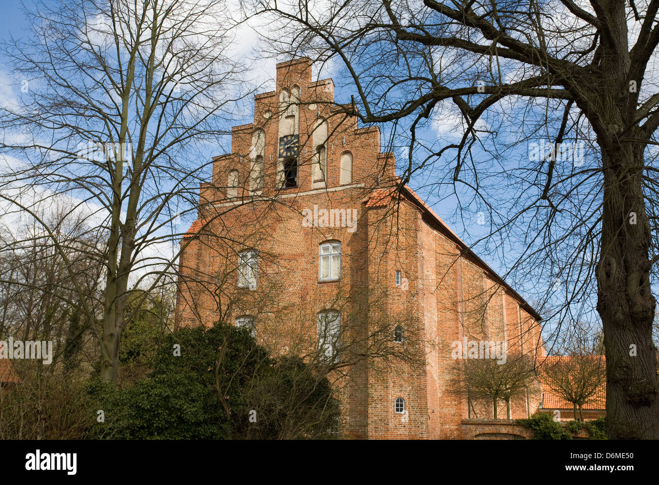 Cismar, en Allemagne, le Front de l'Ouest a été achevée en 1260, l'église abbatiale du monastère Brenkenhagen Banque D'Images