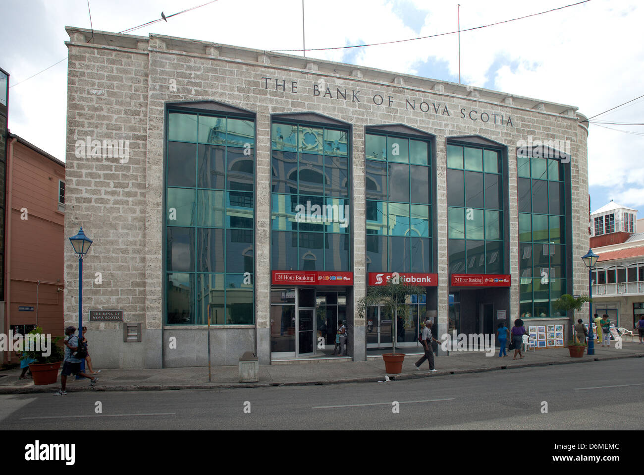 Bridgetown, Barbade, un bâtiment de la Banque de Nouvelle-Écosse Banque D'Images Bridgetown, Barbade, un bâtiment de la Banque de Nouvelle-Écosse Banque D'Images