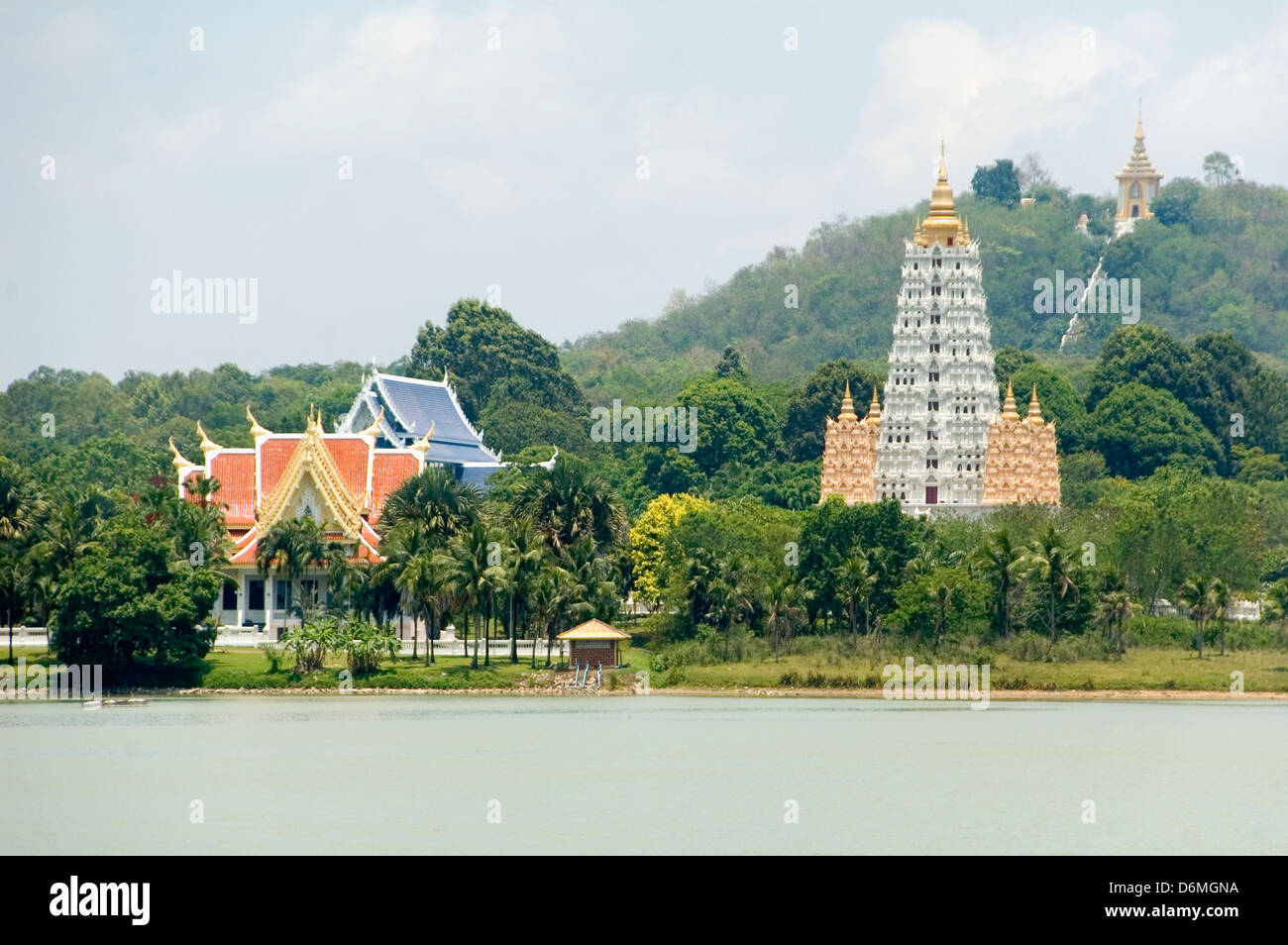 Wat Yansangwararam complexe de bâtiments près de Pattaya en Thaïlande Banque D'Images