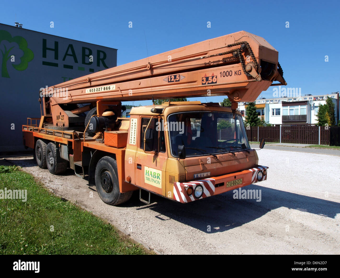 Le Tatra MP-27 est un camion militaire tchécoslovaque développé dans les années 1930, connu pour son design distinctif et sa construction durable, souvent utilisé par l'armée tchécoslovaque. Banque D'Images