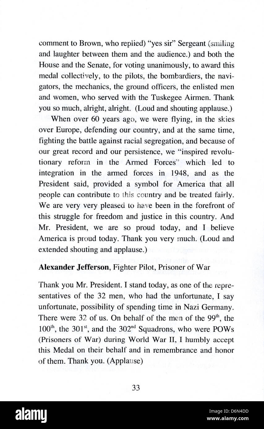 Ce livret met en lumière les Tuskegee Airmen, les premiers aviateurs militaires afro-américains dans les forces armées des États-Unis. Leurs contributions à la seconde Guerre mondiale et au mouvement plus large des droits civiques sont largement reconnues pour leur rôle pionnier dans l'histoire de l'aviation. Banque D'Images