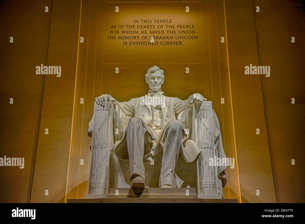 Statue d'Abraham Lincoln à l'intérieur du Lincoln Memorial, Washington, DC, États-Unis. Banque D'Images