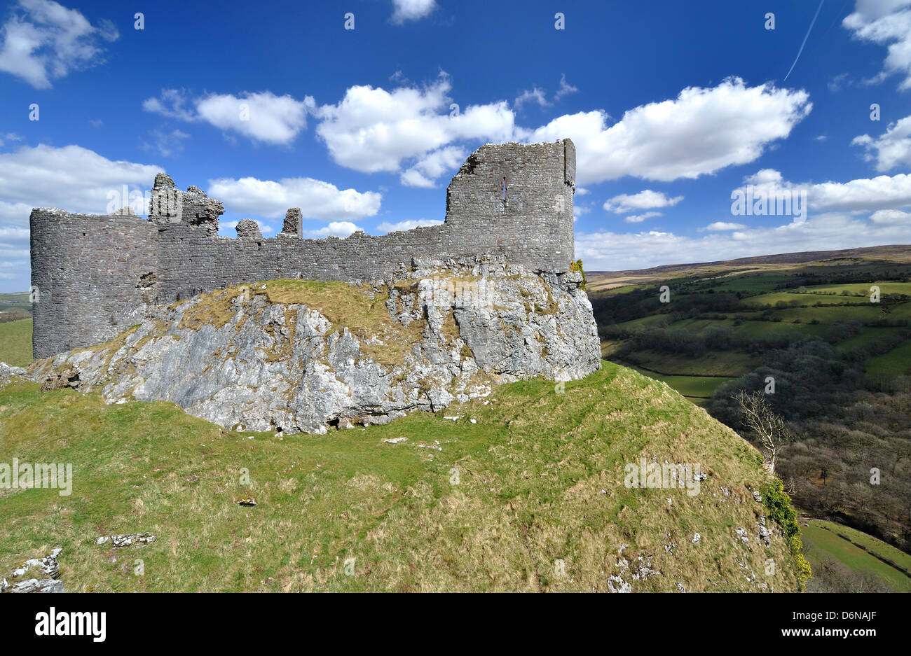 Carreg Cennen Castle, dans le sud du Pays de Galles Banque D'Images