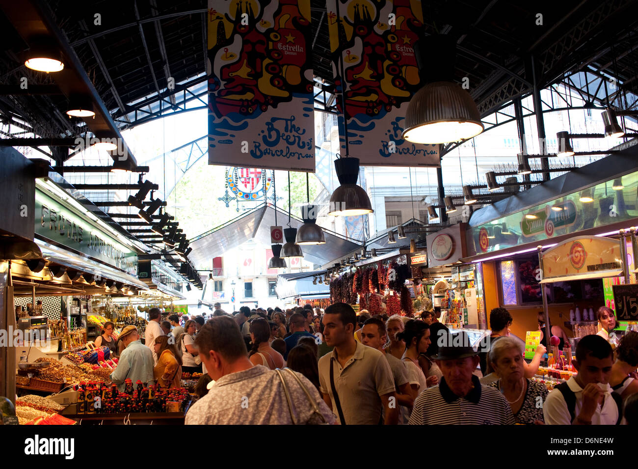 Mercat de Sant Josep de la boqueria sur Las Ramblas à Barcelone, Espagne, Europe. Banque D'Images Mercat de Sant Josep de la boqueria sur Las Ramblas à Barcelone, Espagne, Europe. Banque D'Images