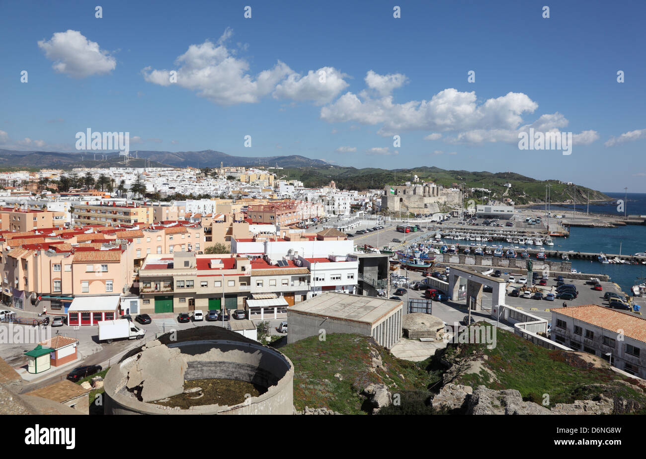 Vue sur la ville de Tarifa, Province de Cadix, Andalousie Espagne Banque D'Images