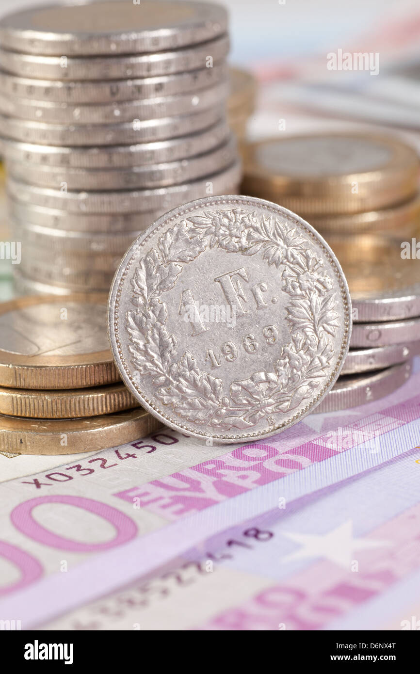 Berlin, Allemagne, l'euro et le franc suisse, monnaie Euromuenzen Banque D'Images