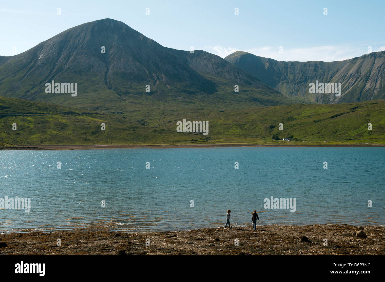 Beinn Dearg Mhor et Glamaig dans la Red Cuillin hills, sur le Loch Ainort, Isle of Skye, Scotland, UK Banque D'Images