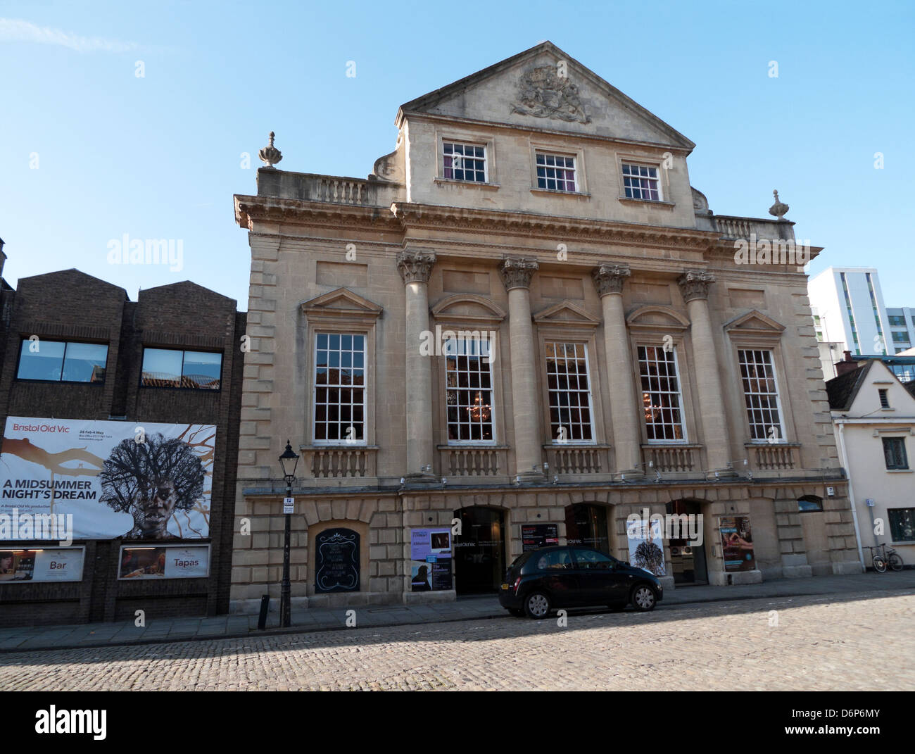 Façade du bâtiment du Théâtre Royal Bristol Old Vic vue extérieure sur King Street à Bristol England KATHY DEWITT Banque D'Images