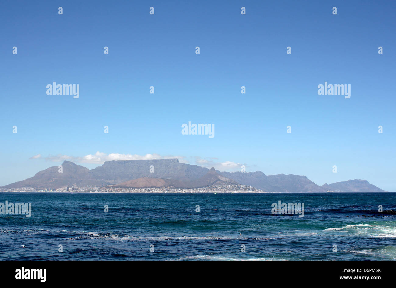 Vue de la ville du Cap, Afrique du Sud de l'île Robben Banque D'Images