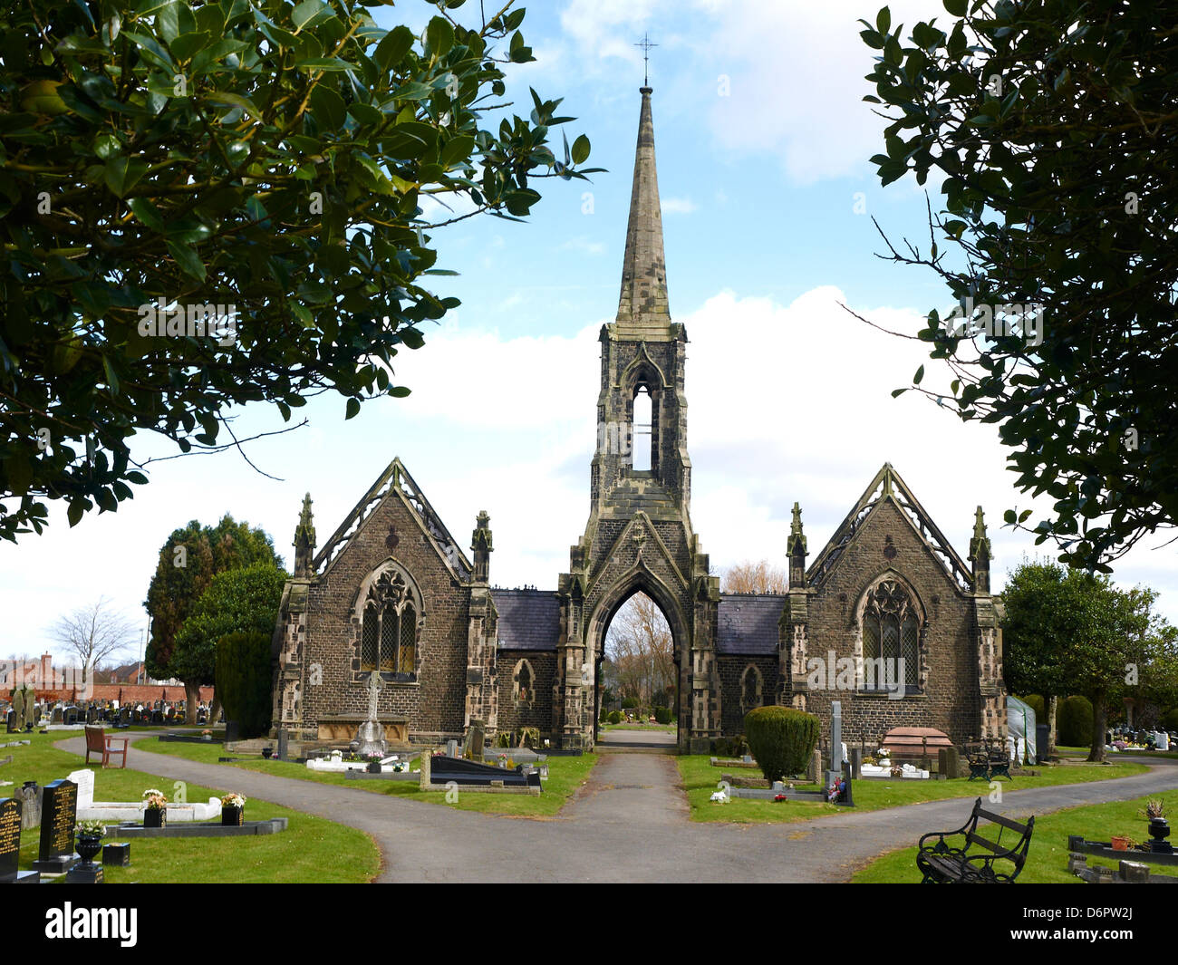 Chapelle de repos dans le cimetière Middlewich Cheshire UK Banque D'Images