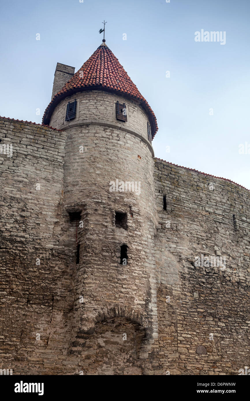 L'ancienne forteresse de pierre fragment. Ancienne forteresse de Tallinn, Estonie Banque D'Images