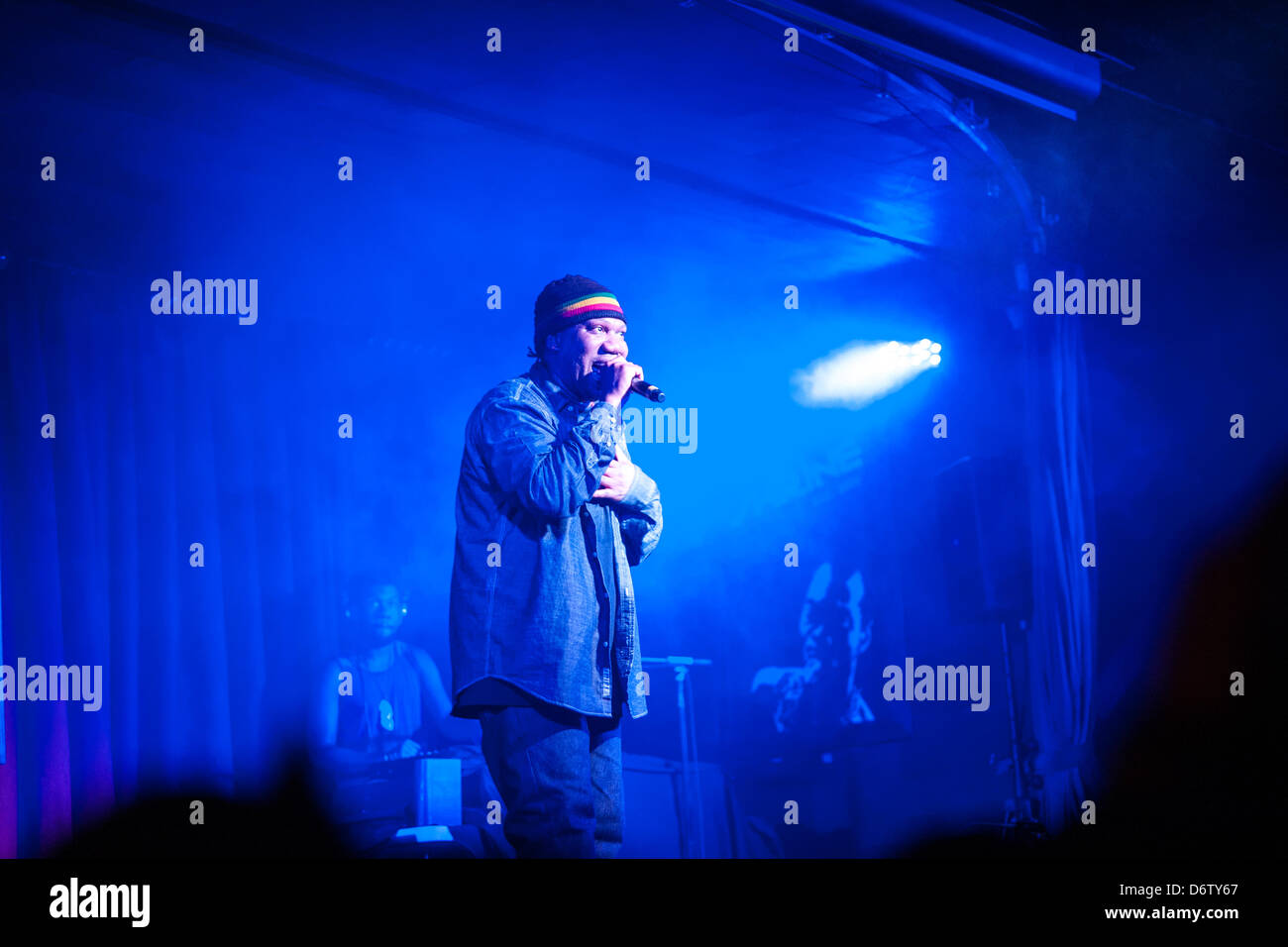 Chicago, USA. 22 avril, 2013. L'artiste hip-hop KRS-ONE d'effectuer dans le sanctuaire à Chicago, Etats-Unis. Crédit : Max Herman/Alamy Live News Banque D'Images