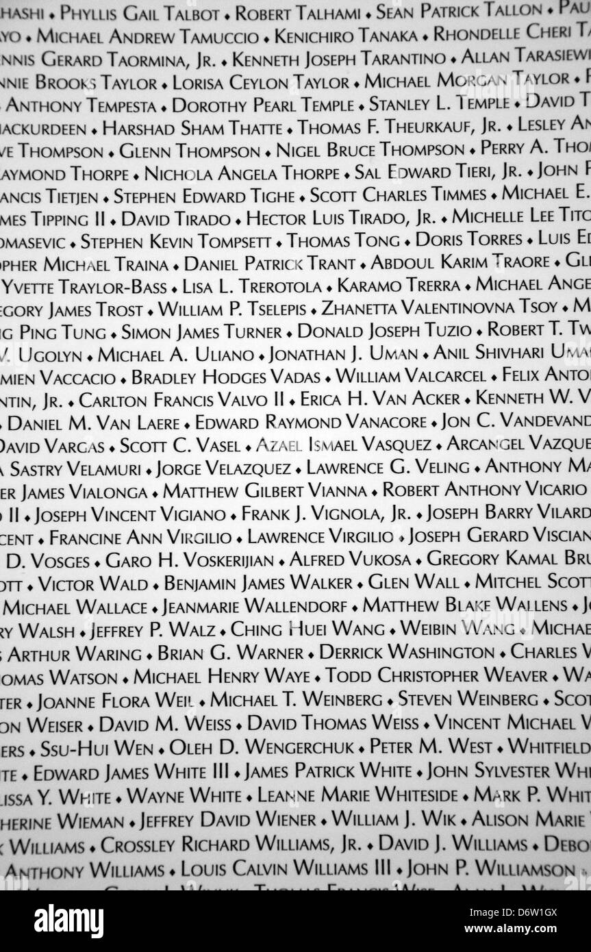 Noms des morts dans l'9/11 Tribute Center à New York City, USA Banque D'Images