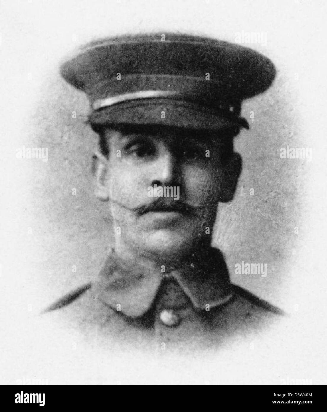 Le soldat William Thomas Thompson a servi pendant la première Guerre mondiale sur le front de l'Ouest, faisant face aux défis de la guerre de tranchées et du combat. Son service souligne la contribution des soldats ordinaires à la Grande Guerre. Banque D'Images