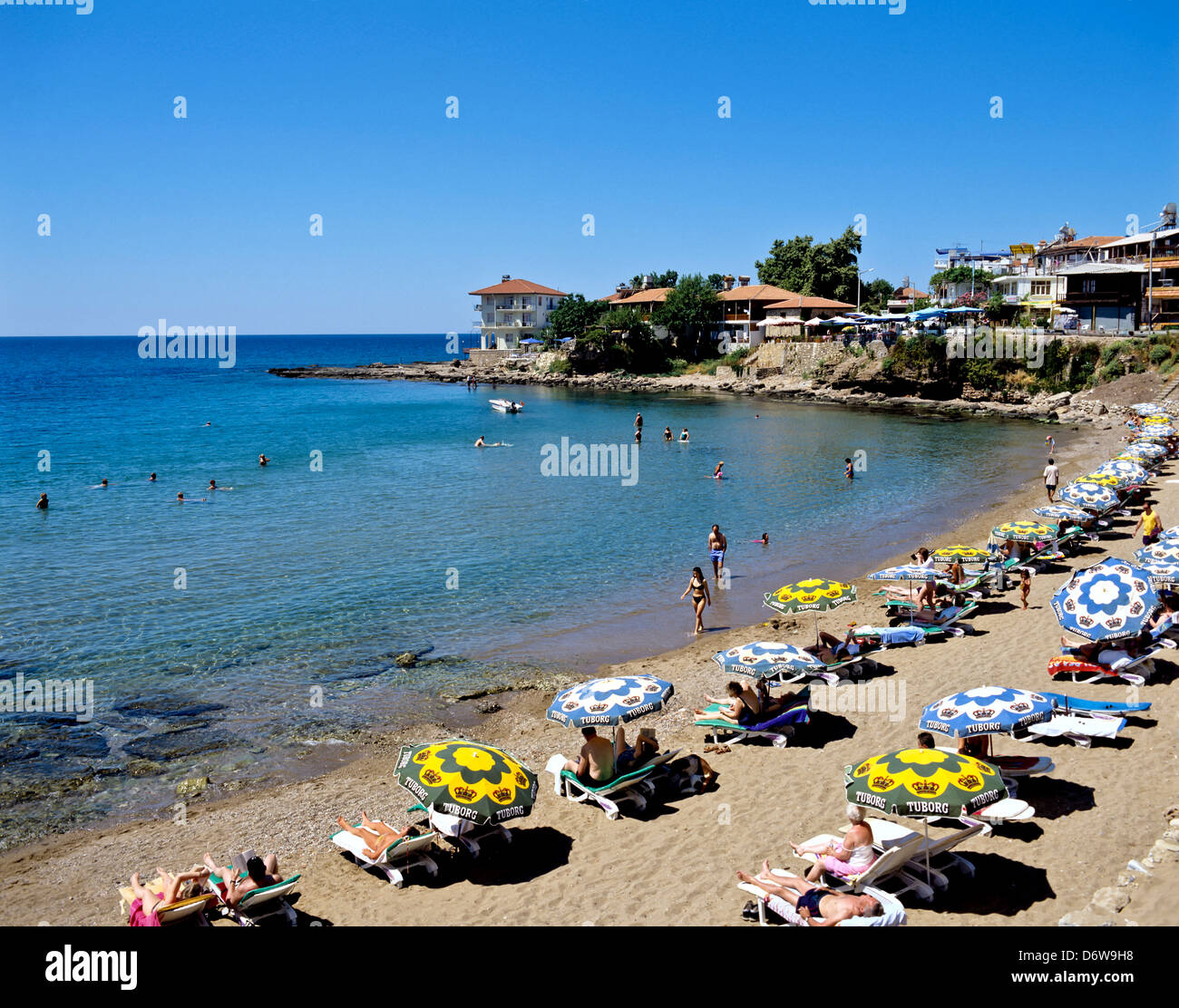 8501. Plage de la ville, sur le côté, la Turquie, l'Europe Banque D'Images