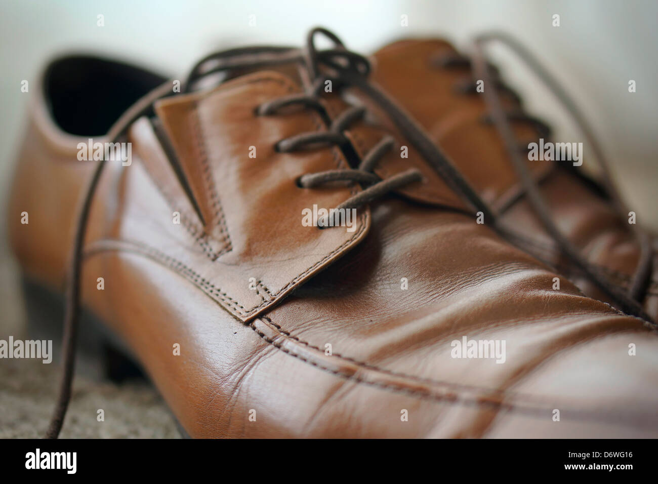 Chaussures d'hommes, avec des lacets en cuir marron Banque D'Images