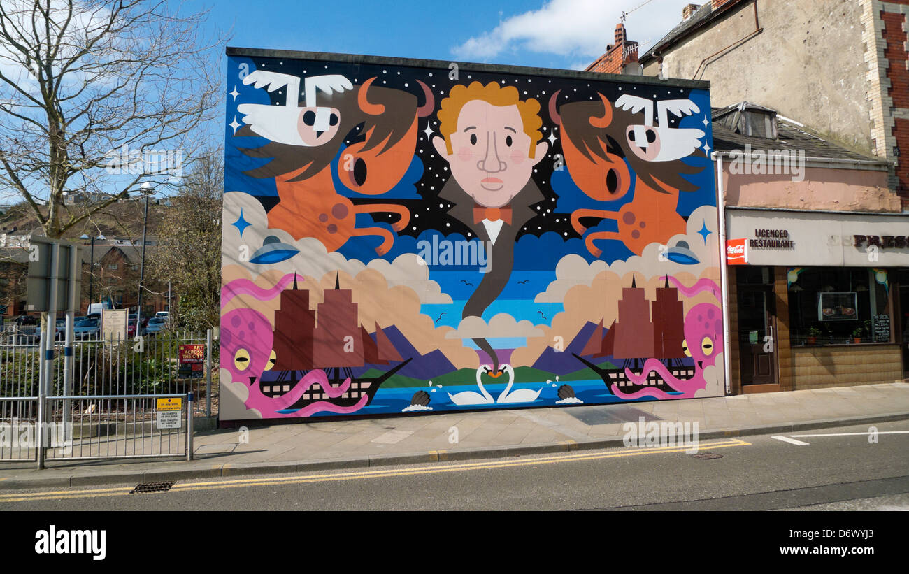L'ensemble de la ville d'art mural avec Dylan Thomas dans Swansea South Wales UK KATHY DEWITT Banque D'Images