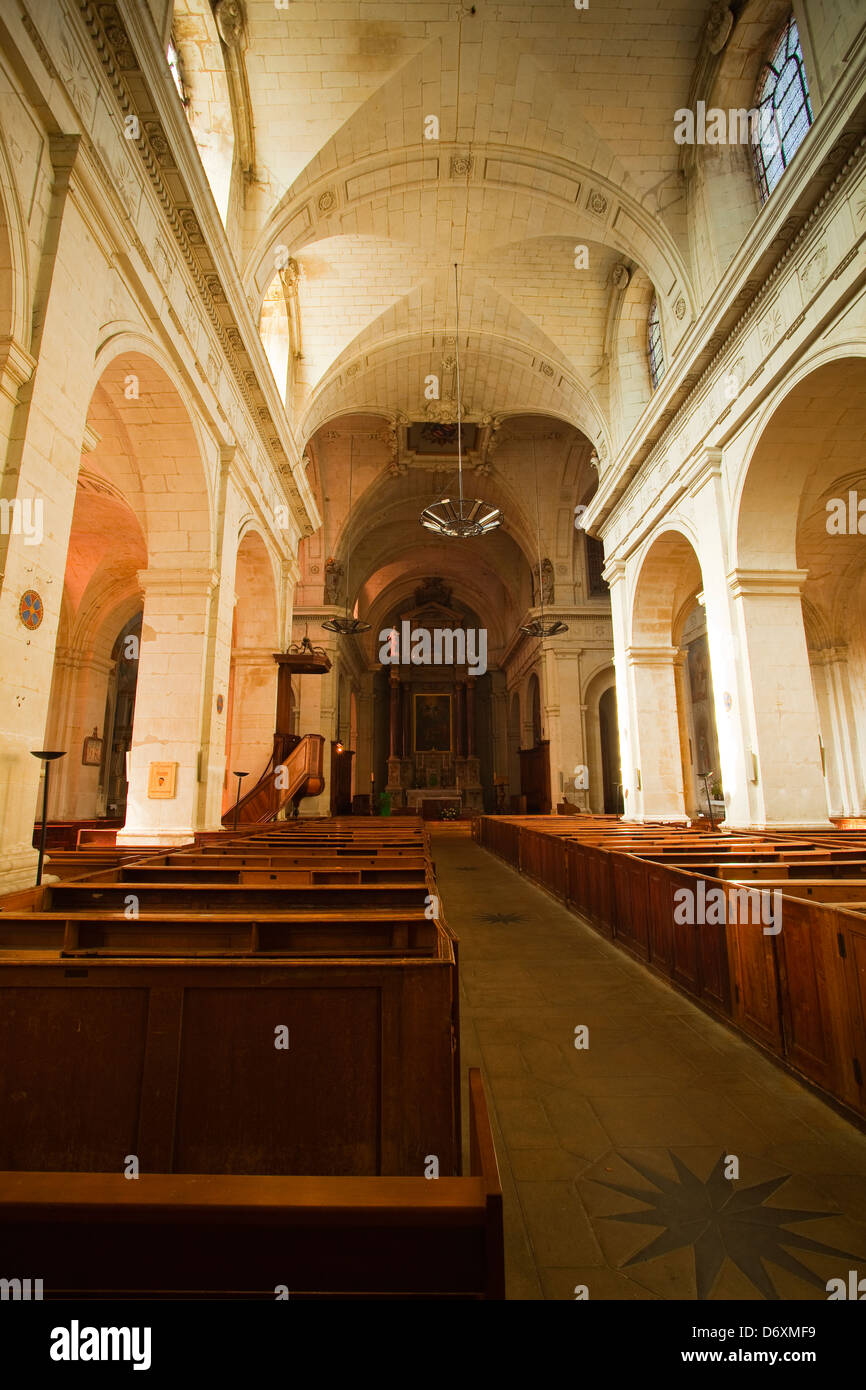 Eglise Notre Dame de l'Assomption dans la ville de Richelieu. Banque D'Images