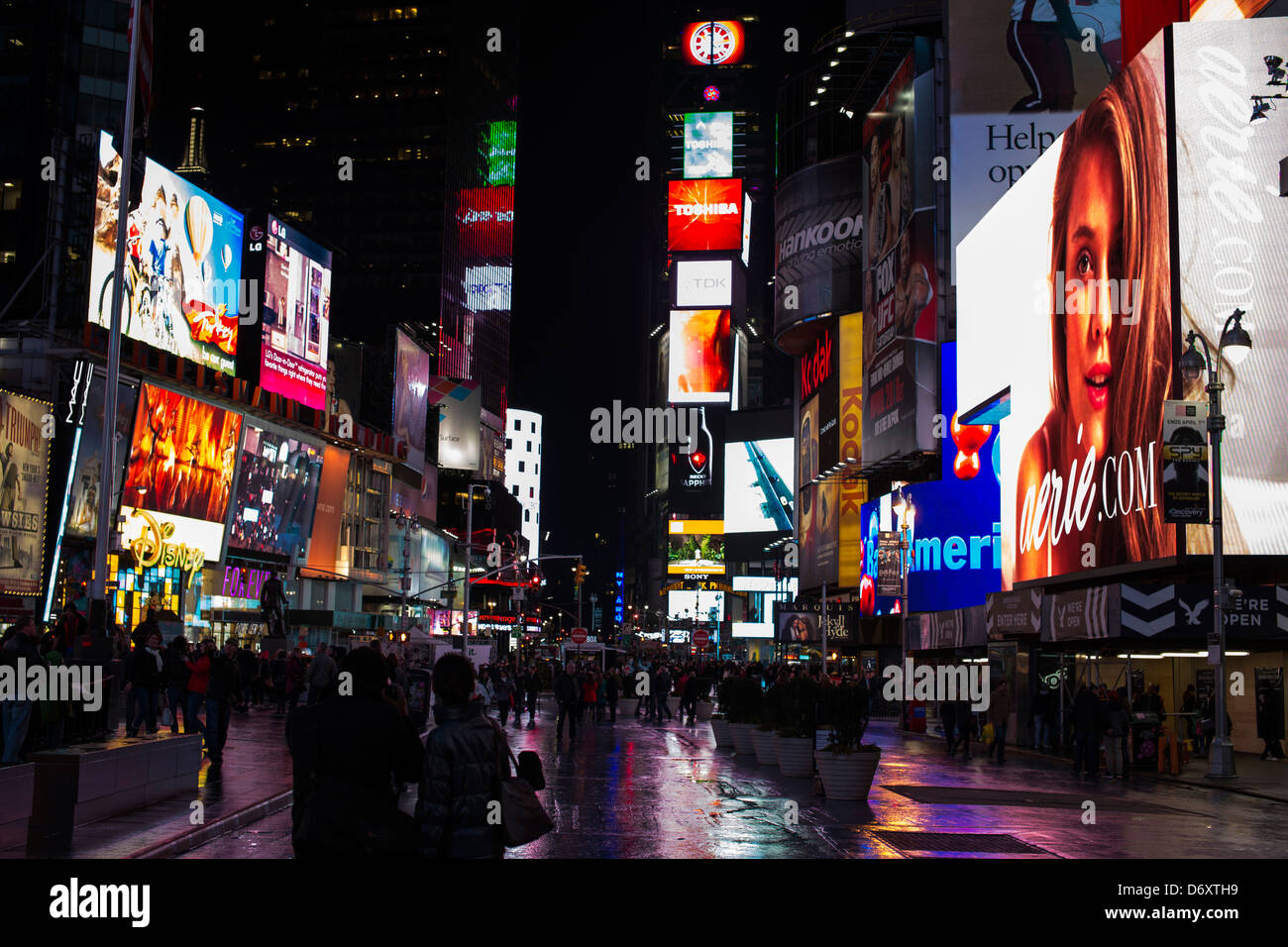 Vue de Times Square New York City at night (usage éditorial uniquement) Banque D'Images