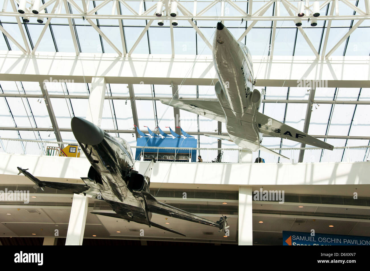 F-20 Tigershark et Northrop T-38 Talon Air Force Jets, California Science Center à Los Angeles Banque D'Images