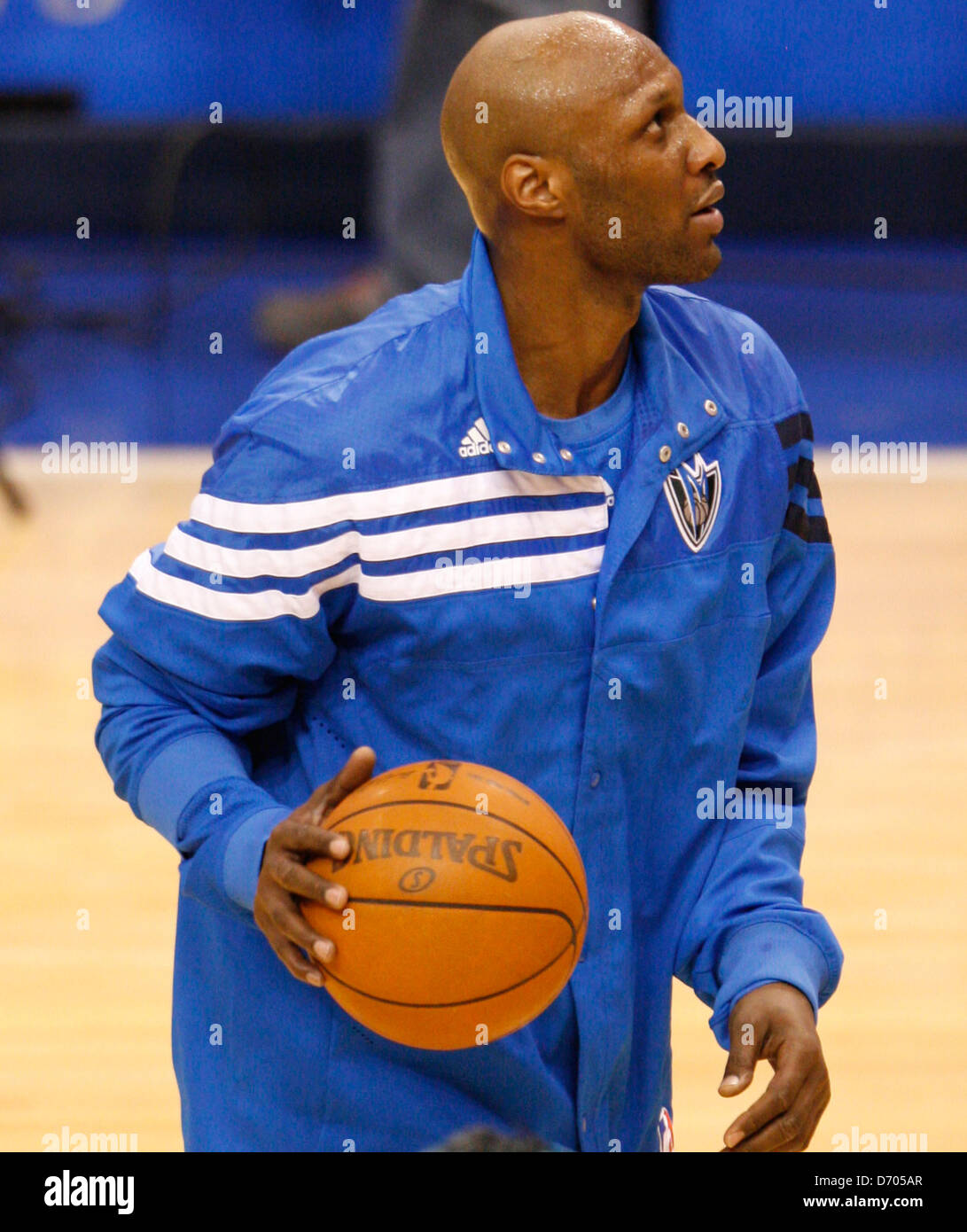 Lamar Odom en préchauffage pour les Mavericks de Dallas qu'ils prennent en Utah Jazz Dallas, Texas - 03.03.12 Banque D'Images