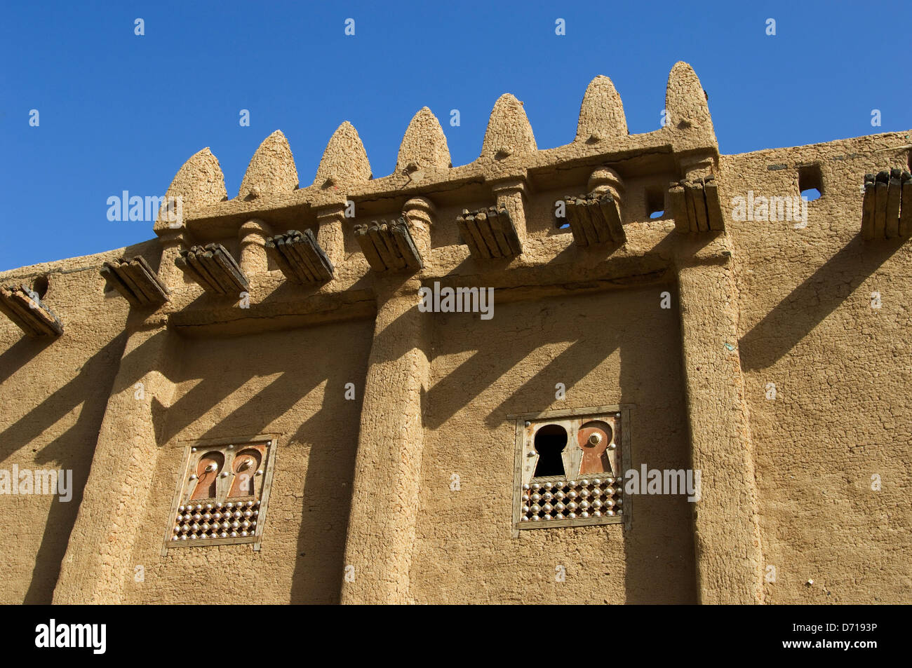 Mali, Djenné, l'Hôtel de Ville, construction en brique de boue Banque D'Images