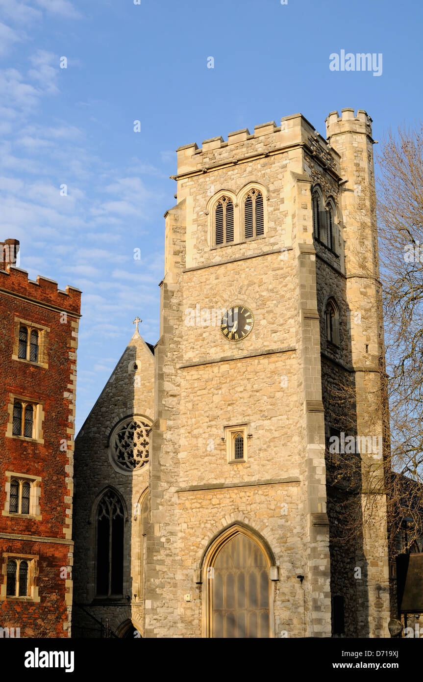 Tour de l'église St Mary au palais de Lambeth, sud de Londres Banque D'Images