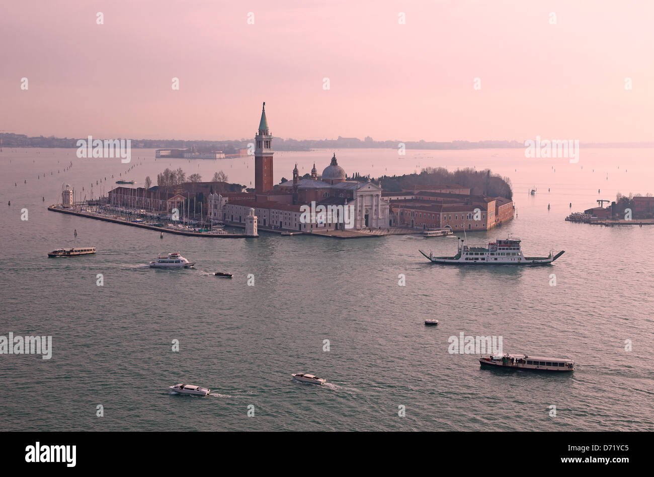 L'île de San Giorgio Maggiore est l'une des îles de Venise, Italie du nord Banque D'Images