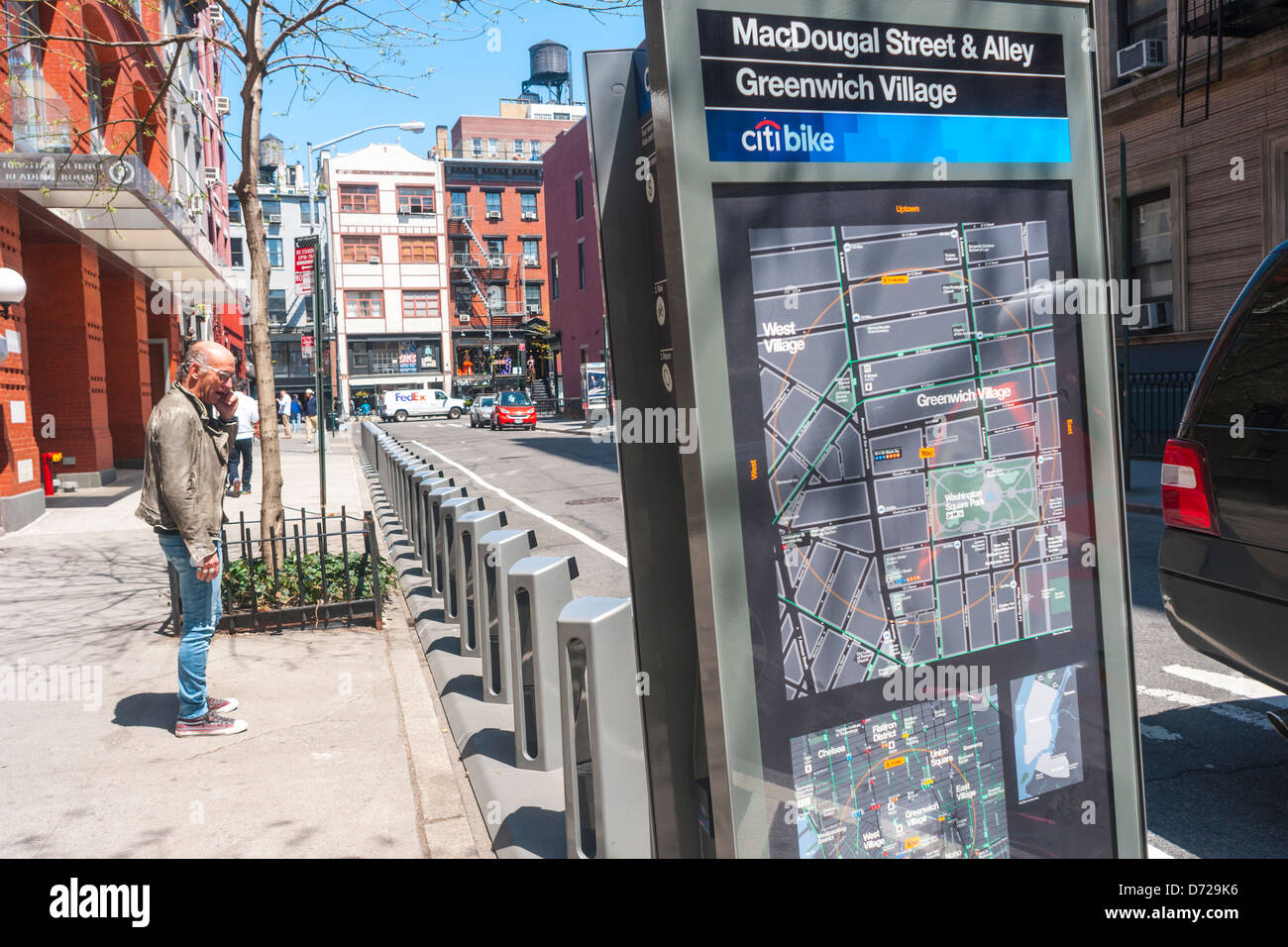 New York, NY - nouvellement installé sur la station de BikeShare MacDougal Street à Greenwich Village Banque D'Images
